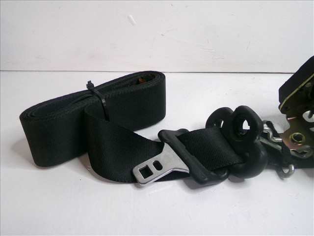 Foto 3ª: Cinturón Delantero Derecho Ford Focus 1.6 G 1998-2004 [FYDA] (2000)