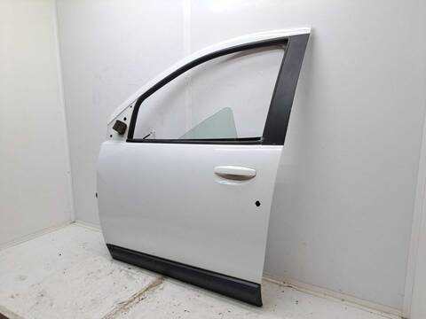 Foto 4ª: Puerta Delantera Izquierda Dacia Lodgy LAUREATE 107CV 79KW [K9K E6] (2016)