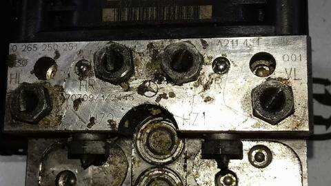 Foto 3ª: Abs Mercedes Clase E 180 2.2 CDI CAT BERLINA 136CV 100KW [646821] (2007)