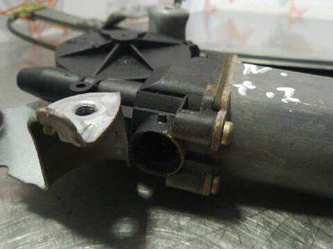 Foto 2ª: Elevalunas Manual Trasero Izquierdo Nissan Primera BERLINA 126CV 93KW (2001)