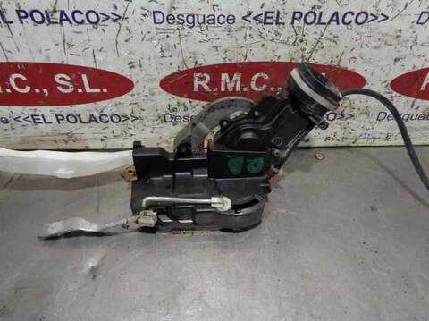Foto 3ª: Cerradura Puerta Delantera Derecha Toyota Land Cruiser D4-D GX 5-PTAS.) 163CV 120KW [1KDFTV] (2001)