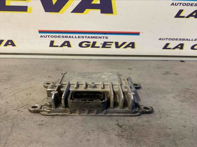 Centralita Motor ECU Opel Combo 1.7 DTI75CV 0CV