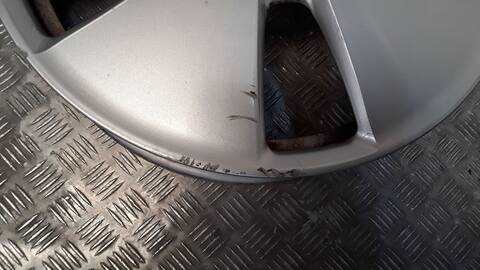 Foto 3ª: Juego LLantas Bmw i3 ELECTRIC 170CV 125KW [IB1P25B] (2018)