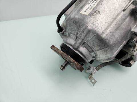 Foto 4ª: Caja Transfer Bmw Serie 3 315 330D XDRIVE SPORT LINE 4P) BERLINA 265CV [B57D30A] (2022)
