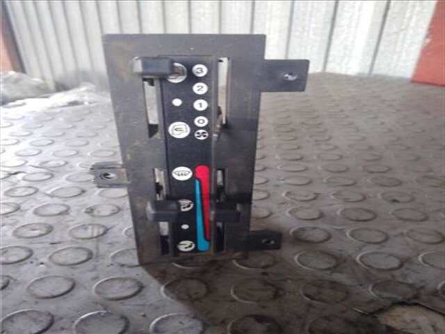 Mando Climatizador Nissan Atleon TK140.80