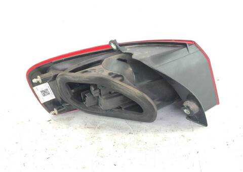 Foto 2ª: Piloto Trasero Derecho Fiat Croma 1.9 MJTD 194AXB1B) FURGONETA (2006)