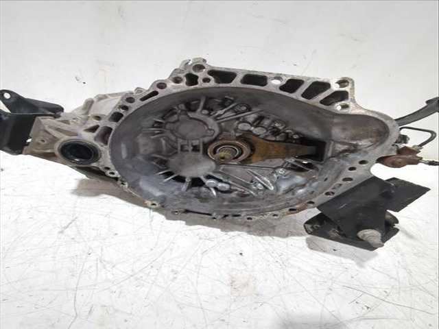 Foto 2ª: Caja Cambios Toyota Avensis 2.0 D-4D ADT250_) 126CV [1AD-FTV] (2003)