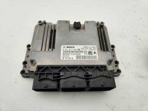 Centralita Motor ECU Peugeot 208 BUSINESS LINE 68CV 50KW