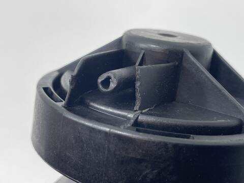 Foto 2ª: Valvula EGR Mercedes Vito 611980 (2000)