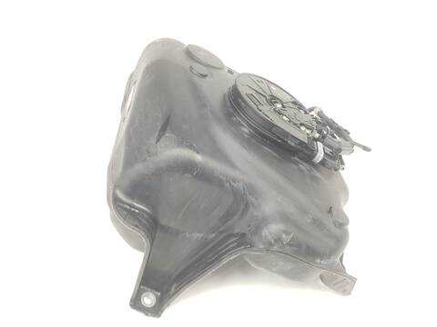 Foto 3ª: Deposito AdBlue Skoda Superb SPORTLINE [DTUA] (2017)