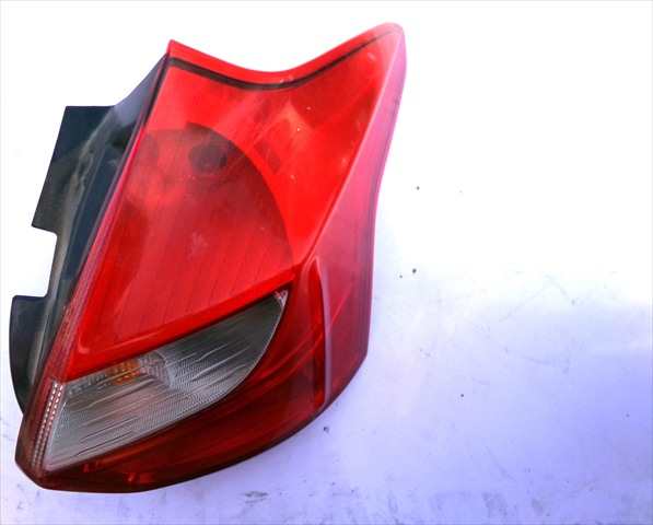 Piloto Trasero Derecho Ford Focus 1.6 G 2011-2014