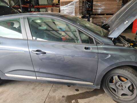 Puerta Delantera Derecha Renault Clio BUSINESS EDITION 100CV 74KW