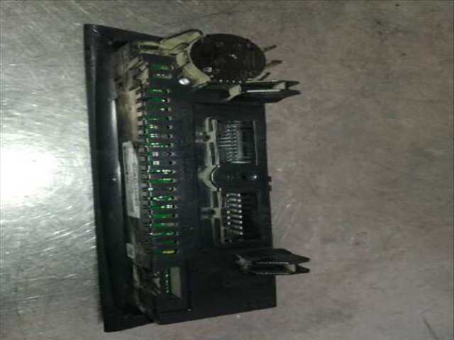 Foto 3ª: Mando Calefacción A. A. Seat Ibiza SPORT 105CV 77KW [BLS] (2008)