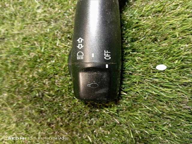 Foto 2ª: Mando Multifuncion Toyota Land Cruiser 3.0 D KDJ90 GX 3P [1KD-FTV] (2002)