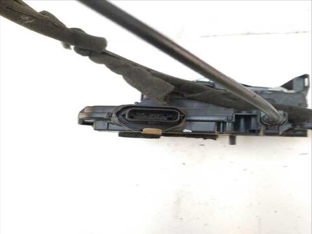 Foto 3ª: Cerradura Puerta Trasera Izquierda Renault Captur 1.3 TCE 130 J5NJ J5NE) (2013)