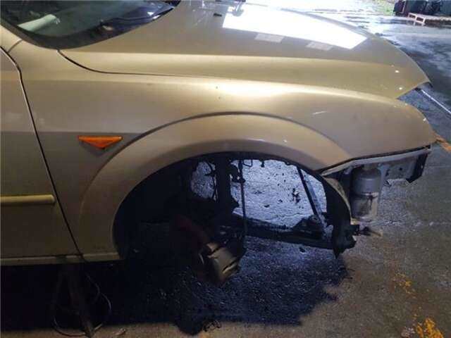 Aleta Delantera Derecha Ford Mondeo 2.0 16V TDDI - TDCI