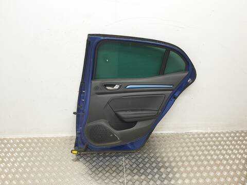 Foto 2ª: Puerta Trasera Derecha Renault Megane TECH ROAD 101CV [H5F408] (2015)