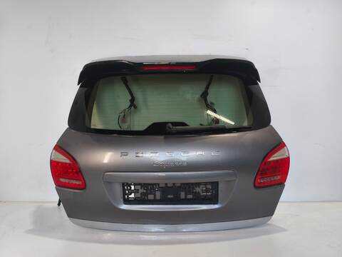 Portón Porsche Cayenne M059E AUT.