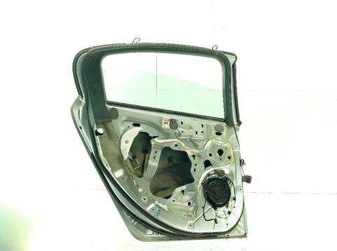 Foto 3ª: Puerta Trasera Izquierda Peugeot 508 1.6 HDI [9HR (DV6C)] (2010)