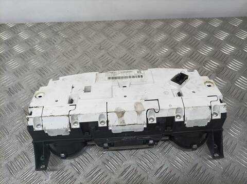 Foto 3ª: Cuadro de Instrumentos Citroen C5 BUSINESS BERLINA 140CV 103KW [RHF] (2009)