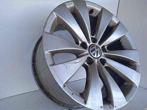 Foto 3ª: LLanta Aleacion Volkswagen Passat BASICO 160CV 118KW [CDA] (2015)