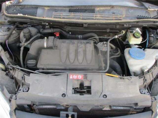 Foto 3ª: Deposito Expansion Mercedes Clase A 140 2.0 A 160 CDI (169.006) [2.0 LTR. - 60 KW CDI CAT] [OM 640.942]