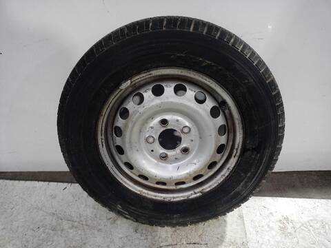 Neumatico Mercedes Vito 112 CDI 638.094) 122CV