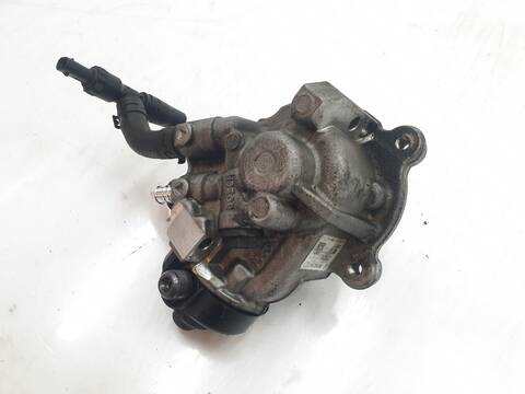 Foto 2ª: Bomba Inyeccion Volkswagen Passat 2.0 TDI 150CV [CRLB] (2014)