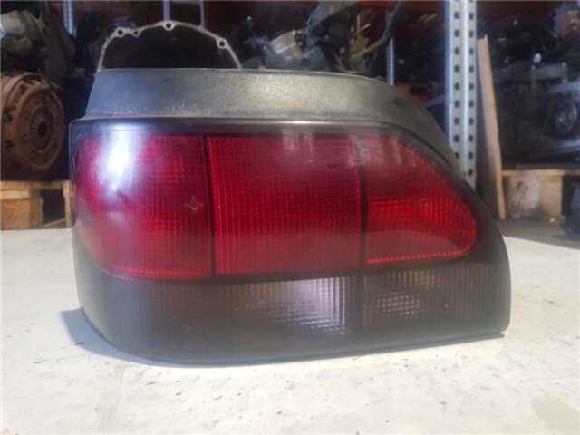 Piloto Trasero Izquierdo Renault Clio 1.2 CAMPUS [1.2 LTR. - 43 KW]