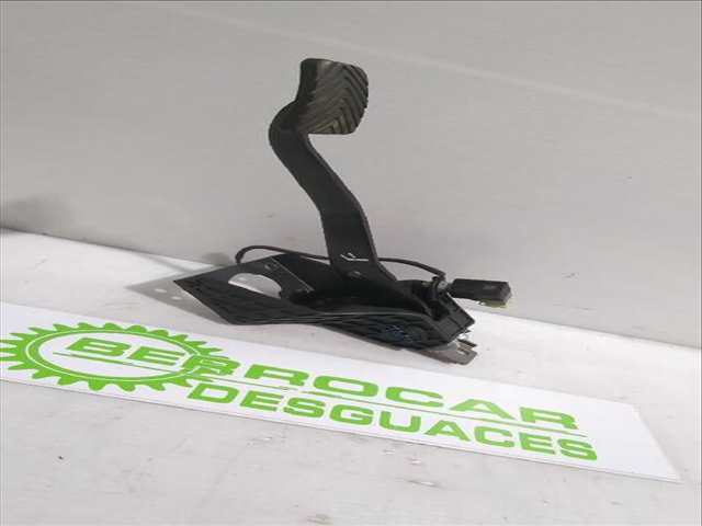 Foto 2ª: Pedal Freno Hyundai i30 1.6 CRDI 90CV [D4FB] (2007)