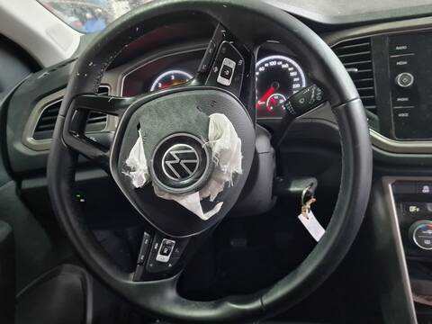 Foto 2ª: Volante Volkswagen T-Roc ADVANCE 5P [DTR] (2021)