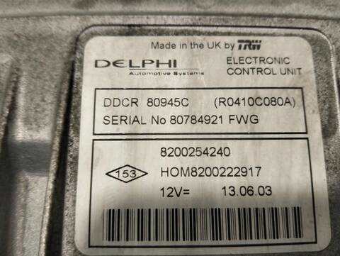 Foto 3ª: Centralita Motor ECU Renault Clio SOCIETE GENERIQUE 65CV (2001)