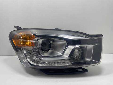 Faro Derecho Ssangyong Korando 671950
