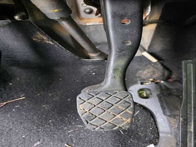 Pedal Freno Volkswagen Caddy DFSF