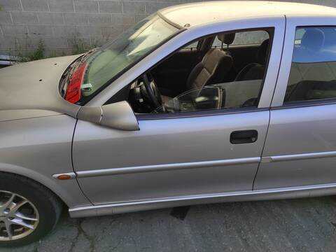 Puerta Delantera Izquierda Opel Vectra X16XEL BERLINA