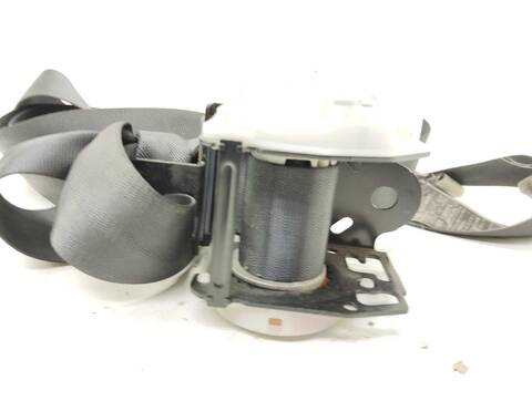 Foto 3ª: Cinturón Trasero Derecho Mitsubishi Grandis 2.0 DI-D CAT 136CV 100KW [BSY] (2007)