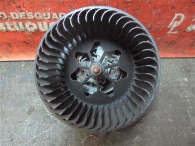 Foto 2ª: Ventilador de Calefacción Bmw Serie 1 114 2.0 118D [2.0 LTR. - 105 KW TURBODIESEL CAT] [N47 D20 C]