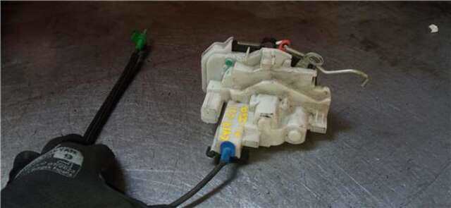 Cerradura Puerta Delantera Izquierda Ford Mondeo 1.8 I