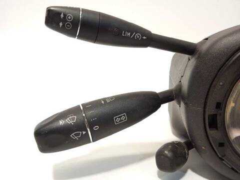 Foto 4ª: Mando Multifuncion Mercedes Clase C 160 CLS 250 CDI BE 218.303) 204CV 150KW [651924] (2011)