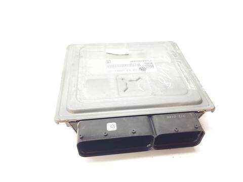 Foto 2ª: Centralita Motor ECU Volkswagen Golf ADVANCE 75CV 55KW (2010)