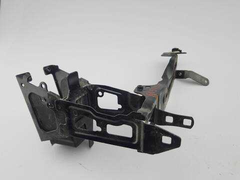 Soporte Faro Derecho Bmw Serie 3 315 320D LUXURY LINE 190CV 140KW