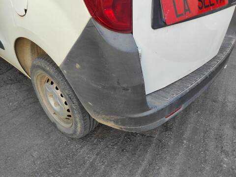 Foto 2ª: Paragolpes Trasero Fiat Doblo CARGO 199A2000 (2012)