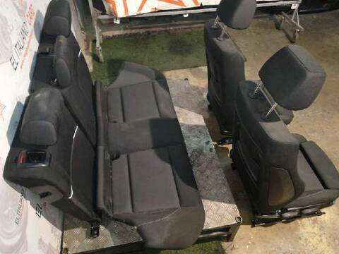 Foto 4ª: Asientos Traseros Bmw Serie 1 114 118D BERLINA 143CV 105KW [N47D20C] (2009)