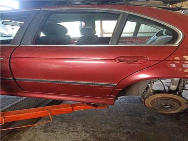 Puerta Trasera Izquierda Bmw Serie 5 518 2.5 525TDS [2.5 LTR. - 105 KW TURBODIESEL CAT]