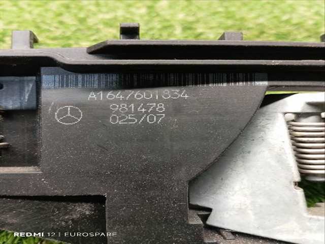 Foto 4ª: Maneta Exterior Delantera Derecha Mercedes Clase ML 320 3.0 CDI 5P [642940] (2007)