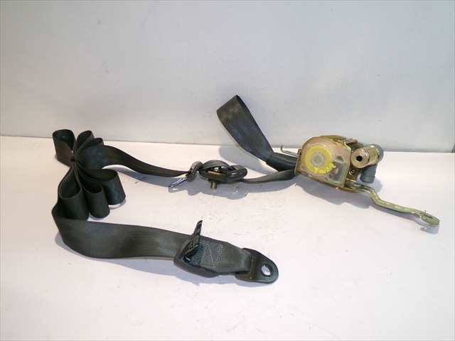 Cinturón Delantero Derecho Hyundai Elantra 2.0 CRDI 2000-2003