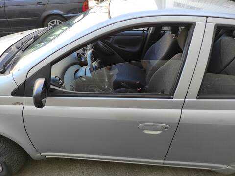 Puerta Delantera Izquierda Toyota Yaris 2NZFE