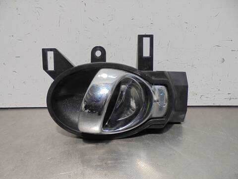 Maneta Interior Delantera Izquierda Nissan Juke 1.6 CAT 113CV 83KW