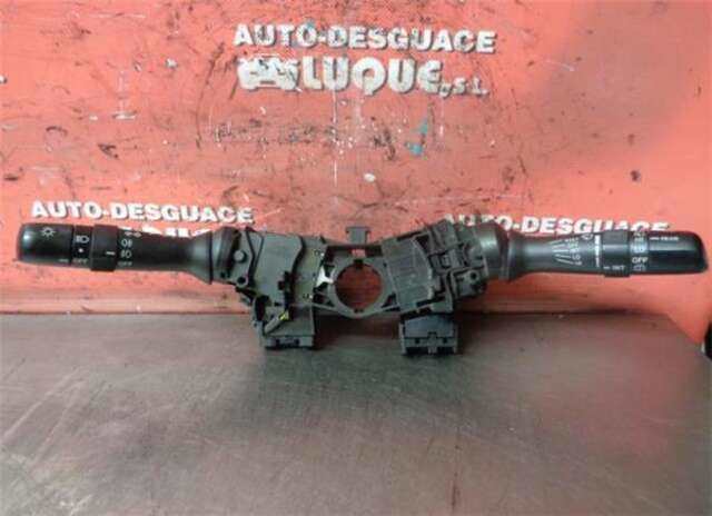 Foto 2ª: Mando Multifuncion Toyota Auris 1.4 BÁSICO [1.4 LTR. - 66 KW TURBODIESEL CAT] [1ND]