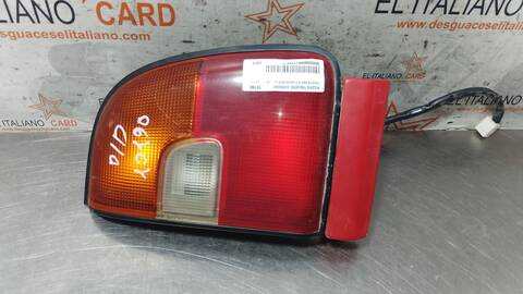 Foto 2ª: Piloto Trasero Derecho Toyota Rav4 GX 129CV 95KW [3SFE] (1995)